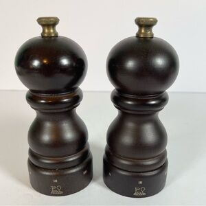 Peugeot Salt & Pepper Mill Set Dark Wood Brass Knobs Made in France New No Box